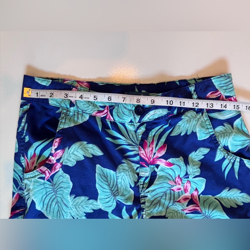 Caribbean Joe Multicolor Floral Capri Pants women’s size 6P - Picture 13 of 16